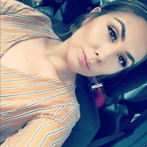 Meet your Posher, Reyna